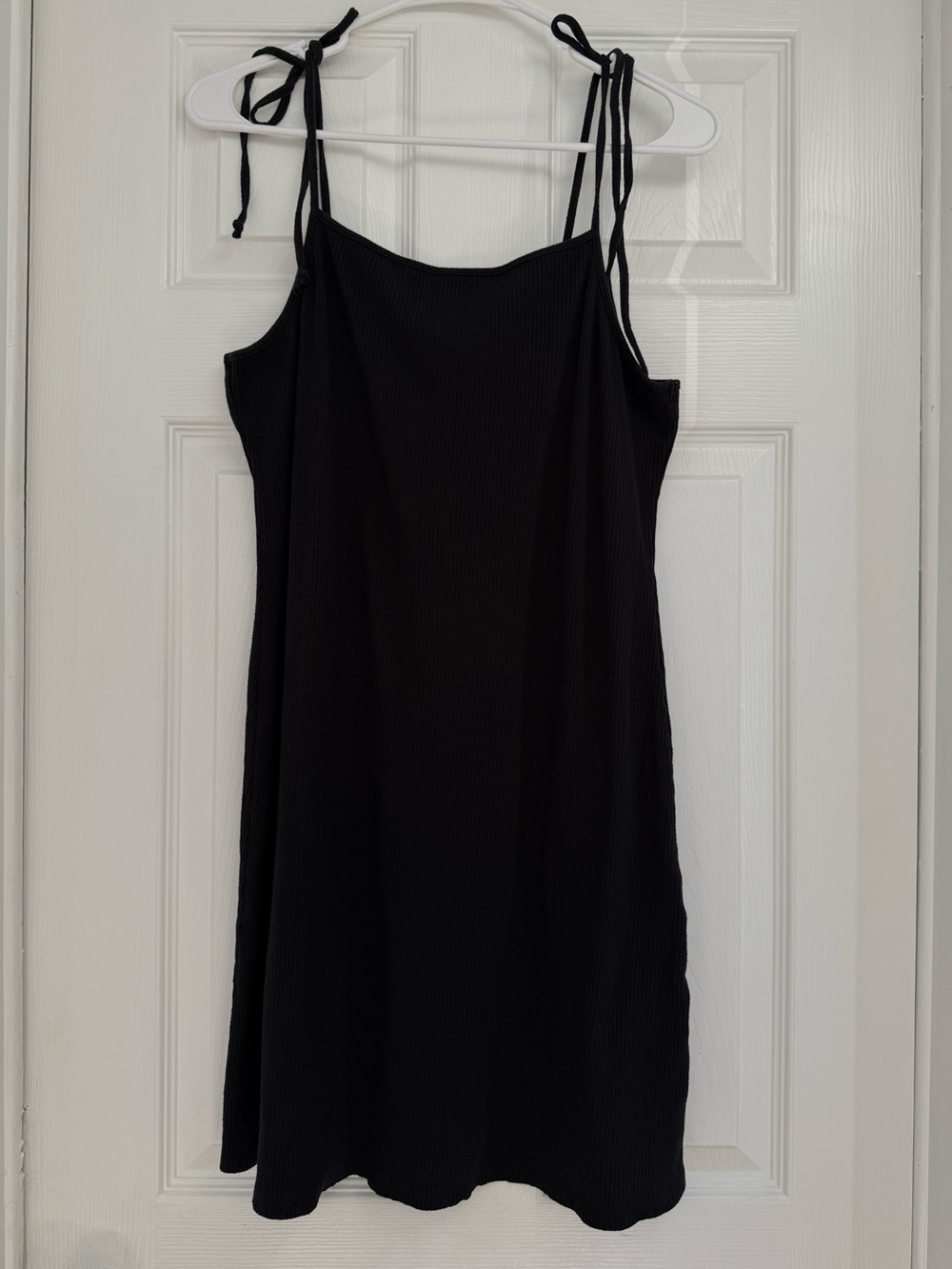 American Eagle Outfitters Black Ribbed Tank Top